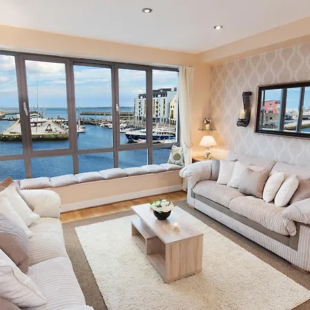 Sea View Luxury City Centre - Best Location 公寓 *