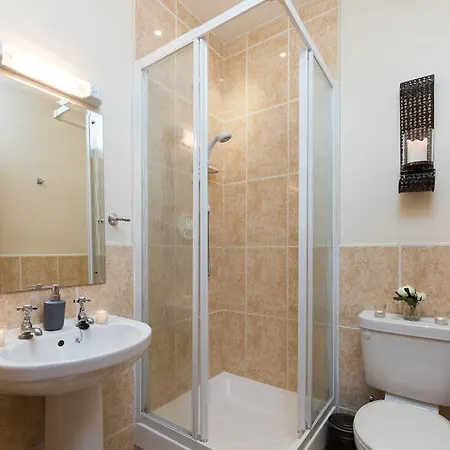 Sea View Luxury City Centre - Best Location 公寓 戈尔韦