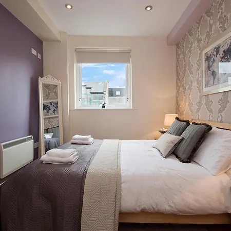Sea View Luxury City Centre - Best Location * ゴールウェイ